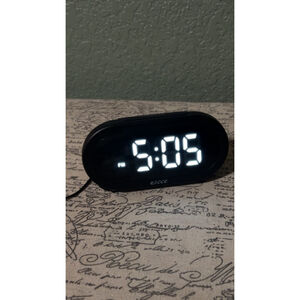 USCCE Small Digital Alarm Clock.